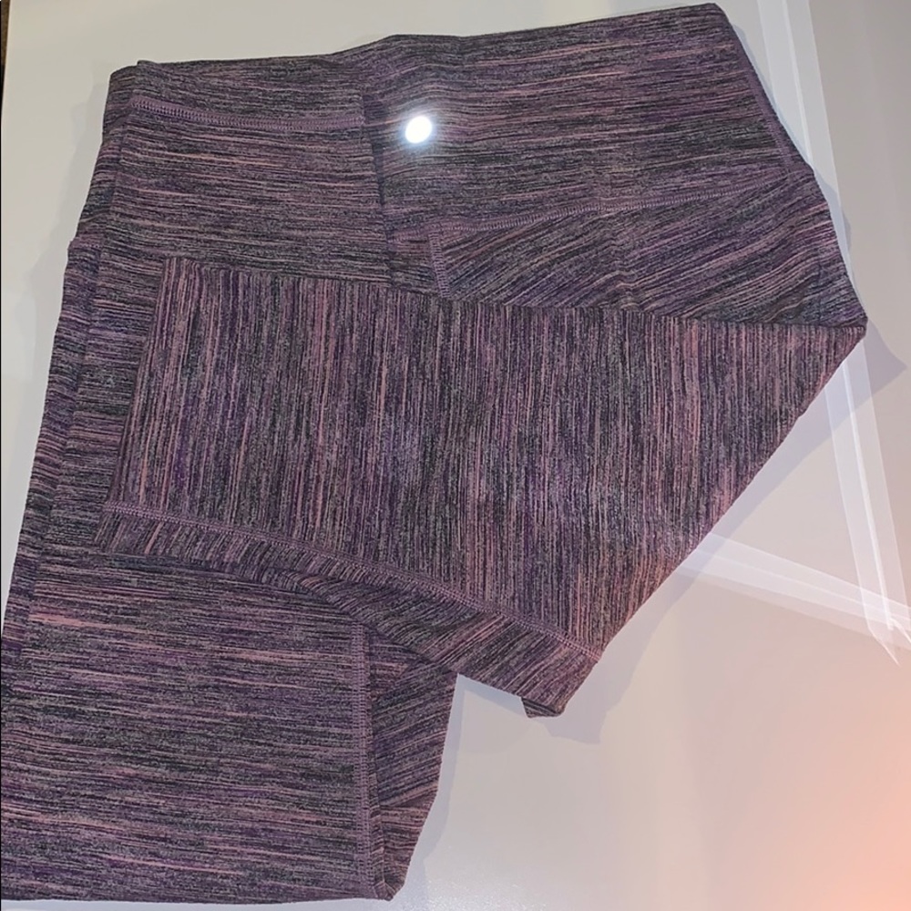 Lululemon size 8 leggings